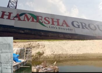 হামেশা গ্রুপের মাস্তানী, কৃষি জমি থেকে ড্রেজার দিয়ে বালু উত্তোলন!