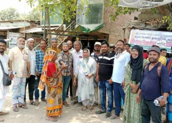 ৩য় দিনে “ ফতুল্লায় মডেল রিপোর্টার্স ক্লাবে”র পক্ষে বিশুদ্ধ পানি বিতরন