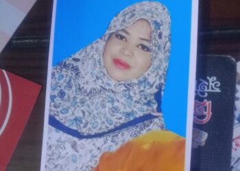 আদালতের নির্দেশ মানছেনা রামারবাগের লেডি সন্ত্রাসী পিয়াসা গং