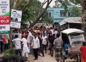 রূপগঞ্জের কাঞ্চনে দুই মেয়র প্রার্থীর সমর্থকদের মধ্যে সংঘর্ষে আহত ১৫