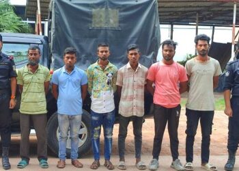 র‌্যাবের অভিযানে চাঁদাবাজ চক্রের মূলহোতা হৃদয়সহ গ্রেফতার ৬