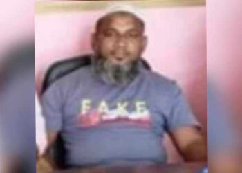 তরকারী বিক্রেতা থেকে কোটিপতি বাদশা ! দুদকের হস্তক্ষেপ কামনা