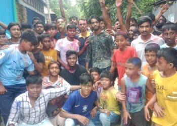 আলীরটেকে হাসিনার পতনে জুয়েল ও খোরশেদের নেতৃত্বে আনন্দ মিছিল