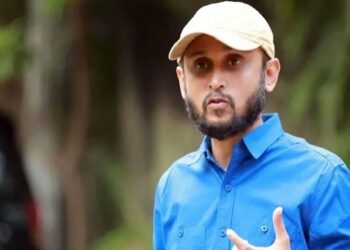 আপনি আরেকটা হাসিনা হয়ে উঠার প্রক্রিয়ায় আছেন: ফারুকী