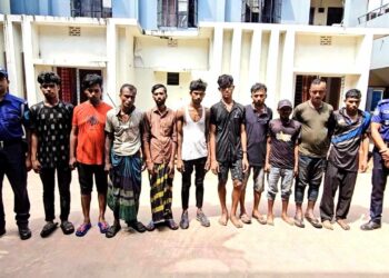 গাজী টায়ার কারখানায় মালামাল লুট করার সময় আটক- ১০