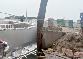 ফতুল্লায় লিজকৃত জমি গনপূর্ত বিভাগের প্রকৌশলীর বিরুদ্ধে অবৈধভাবে দখলের অভিযোগ