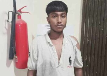 নগরীর বাপ্পি সড়ক এলাকায় তুচ্ছ ঘটনায় আরাফাতকে মারধর