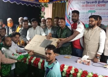 বক্তাবলীর চরপ্রসন্ন নগরে”ডে-নাইট” সর্ট পিচ ক্রিকেট টুর্নামেন্টের ফাইনাল খেলা অনুষ্ঠিত