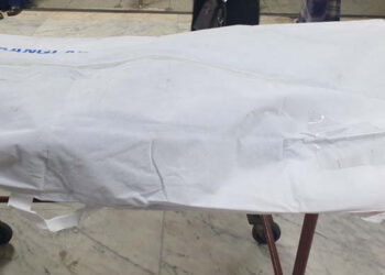 ফতুল্লায় কাভার্ডভ্যান চাপায় গার্মেন্টস শ্রমিক নিহত