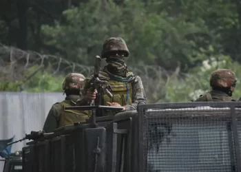 বিবিসির বিশ্লেষণঃ যেভাবে যুদ্ধের দ্বার থেকে ফিরল ভারত-পাকিস্তান