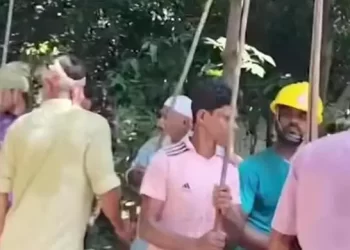 আড়াইহাজারে বিএনপির ২ গ্রুপের গোলাগুলি, আহত ৩০