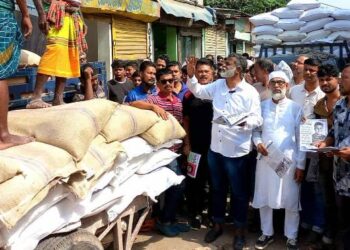 ব্যাক্তি স্বার্থের উর্দ্ধে উঠে দলীয় সিদ্ধান্ত মেনে নিতে হবে – খোরশেদ