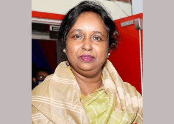 নতুন ৫ মামলায় সাবেক মেয়র আইভীকে শ্যোন অ্যারেস্টের আবেদন