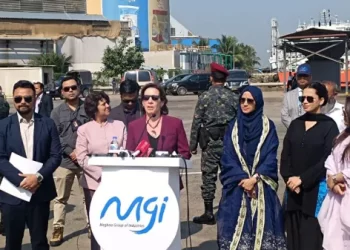 সোনারগাঁও সিডস ক্রাশিং মিলস পরিদর্শনে যুক্তরাষ্ট্রের রাষ্ট্রদূত