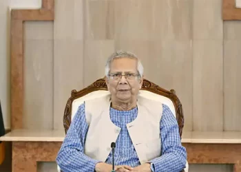 জাতীয় নির্বাচনের দিনই গণভোট – প্রধান উপদেষ্টা