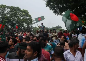 ভোটের আগে জোট, পর্দার আড়ালে ‘আন্ডারস্ট্যান্ডিং’