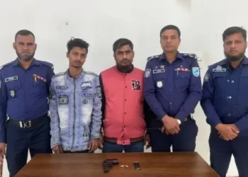 বন্দরে বিদেশি পিস্তল ও গুলিসহ দুই সন্ত্রাসী গ্রেপ্তার