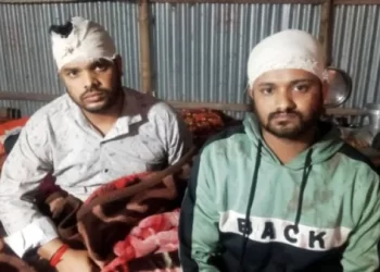 আড়াইহাজারে ৩ হিন্দু বাড়ীতে ডাকাতি, আহত ৪