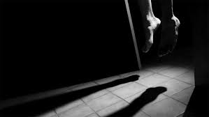 বন্দরে ভারসাম্যহীন নারীর ঝুলন্ত লাশ উদ্ধার