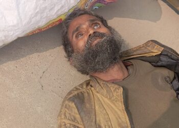 অজ্ঞাত লাশের পরিচয় খুঁজছে পুলিশ