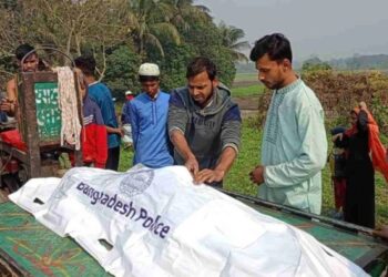 সোনারগাঁয়ে হাত-পা বাঁধাবস্থায় অটোরিকশা চালকের মরদেহ উদ্ধার