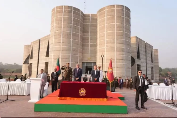 অন্তর্বর্তী সরকারের অধ্যাদেশগুলোর ভাগ্যে কী আছে?