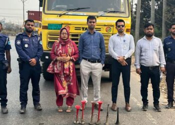 সোনারগাঁয়ে শব্দদূষণ নিয়ন্ত্রণে প্রশাসন ও পরিবেশ অধিদপ্তরের যৌথ অভিযান 