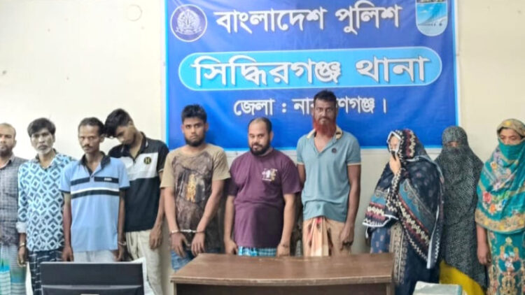 সিদ্ধিরগঞ্জে পুলিশের অভিযানে হেরোইন-ইয়াবাসহ আটক ১০