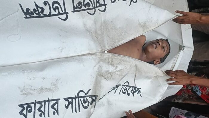 বন্দরে ব্রহ্মপুত্র নদীতে গোসল করতে নেমে শিশুর মৃত্যু