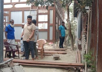 বক্তাবলীতে আদালতের নিষেধাজ্ঞা অমান্য করে শাহাবুদ্দিন গংদের ঘর নির্মান