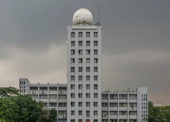 খেপুপাড়া হয়ে বাংলাদেশে ঢুকবে ‘রেমাল’