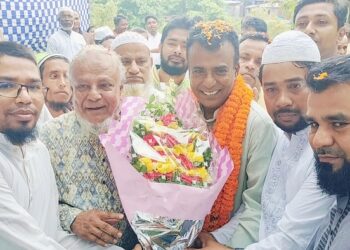 চেয়ারম্যান মাহফুজুর রহমান কালামকে সংবর্ধনা