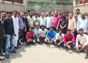 সজলের নেতৃত্বে মন্দির ও ডিসির ভবন পাহারা যুবদল নেতাদের