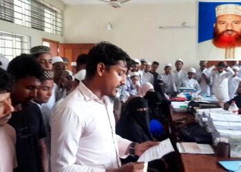 বক্তাবলী মাদ্রাসার দূর্নীতিবাজ অধ্যক্ষ অলিউল্লাহ অপসারনের দাবীতে শিক্ষার্থীদের ৭ দফা