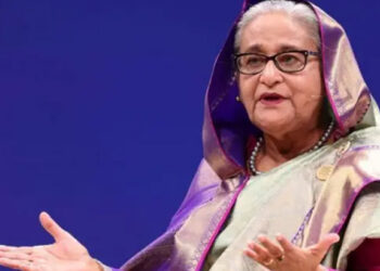 কখন কীভাবে পালিয়েছেন শেখ হাসিনা সরকারের ৯০ মন্ত্রী-এমপি