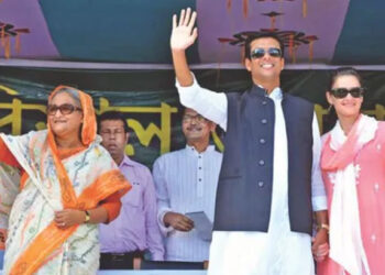 রূপপুর বিদ্যুৎ প্রকল্প থেকে ৫০০ কোটি ডলার আত্মসাৎ করেন শেখ হাসিনা