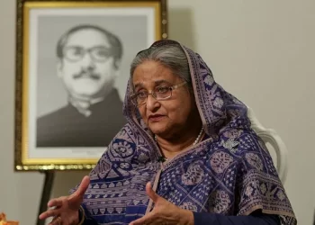 বিবিসির বিশ্লেষণ // শেখ হাসিনা: গণতন্ত্রের প্রতীক থেকে ‘স্বৈরাচার’