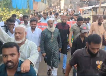 ফতুল্লার কুতুবাইলে গোলজার হোসেনের নেতৃত্বে মাদক, সন্ত্রাস, চাঁদাবাজির বিরুদ্ধে পথযাত্রা অনুষ্ঠিত