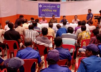 ইসলামপুরে দুর্গাপূজা উদযাপন কমিটির সাথে আইনশৃঙ্খলা বাহিনীর মতবিনিময়