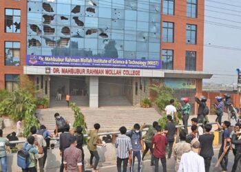 মোল্লা কলেজে হামলা-সংঘর্ষ: কর্তৃপক্ষের দাবি ৩ শিক্ষার্থী নিহত