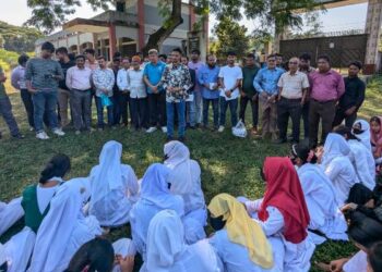 বকশীগঞ্জে সাধারণ শিক্ষার্থীদের সাথে ছাত্রদলের মতবিনিময়  