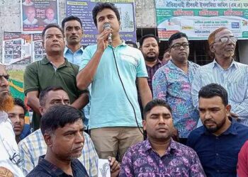 তারেক রহমানের ৩১ দফা বাস্তবায়নের লক্ষ্যে শ্রীবরদীতে পথসভা ও লিফলেট বিতরণ