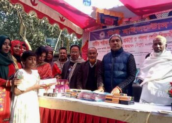 ইসলামপুরে নিউ মাইলস্টোন স্কুলের শিক্ষার্থীদের বিদায়ী সংবর্ধনা 