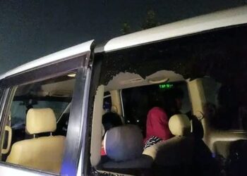 বান্দরবান যাওয়ার পথে সোনারগাঁয়ে সমন্বয়কদের গাড়িতে হামলা