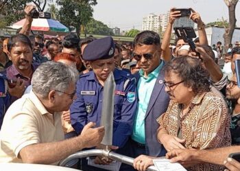 জেটি পরিদর্শনে নৌ পরিবহন মন্ত্রনালয়ের উপদেষ্টা ড এম সাখাওয়াত হোসেন