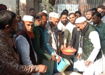 বক্তাবলীর ৯নং ওয়ার্ডে খালেদা জিয়ার আত্মার মাগফেরাত কামনায় দোয়া