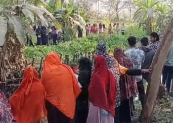 বন্দরে খাল থেকে অজ্ঞাত যুবকের মরদেহ উদ্ধার