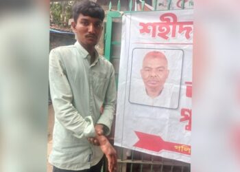 ফতুল্লায় বরিশাইল্লা শহিদ বাহিনীর হামলায় হৃদয়ের আঙ্গুলের হাড় দ্বিখন্ডিত!