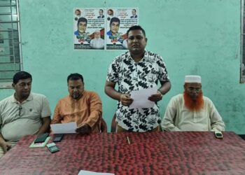 আমতলীতে চাঁদা দাবির অভিযোগ প্রত্যাখ্যান, ছাত্রদল কর্মীকে কুপিয়ে আহতের বিচার দাবি