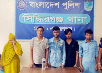 সিদ্ধিরগঞ্জে মাদক কারবারিসহ গ্রেপ্তার ৫
